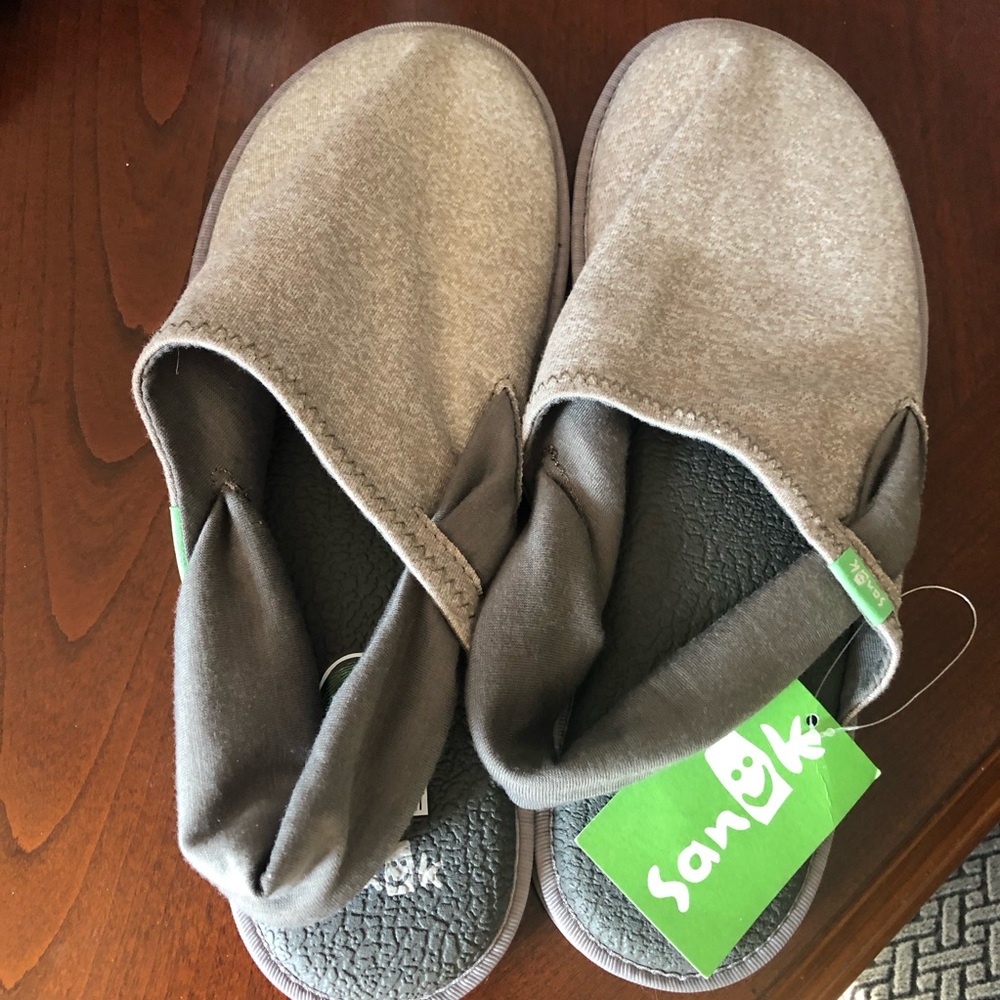 NWT Sanuk Yoga Slide Cruz Shoes